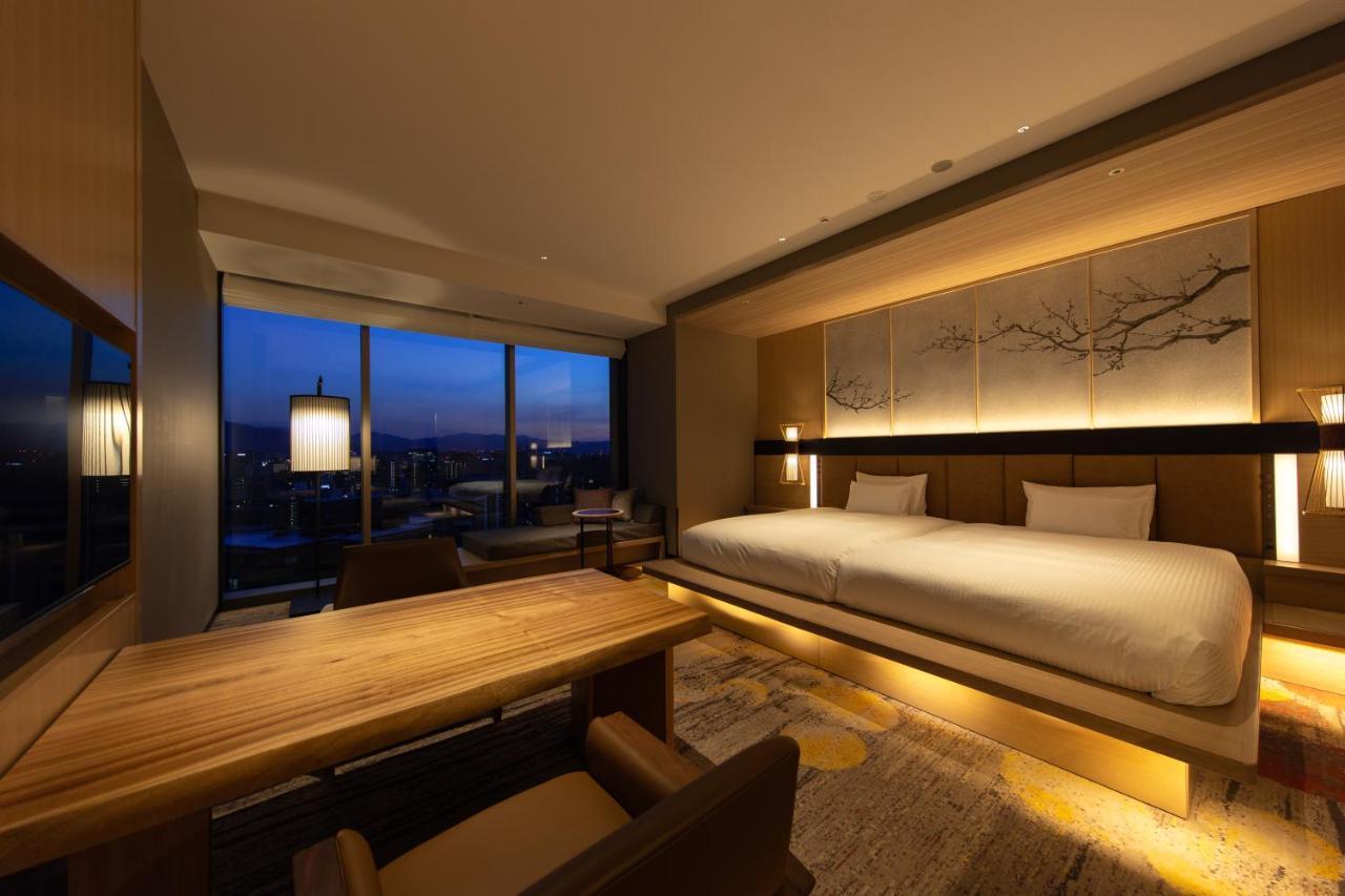The Blossom Hakata Premier 4*